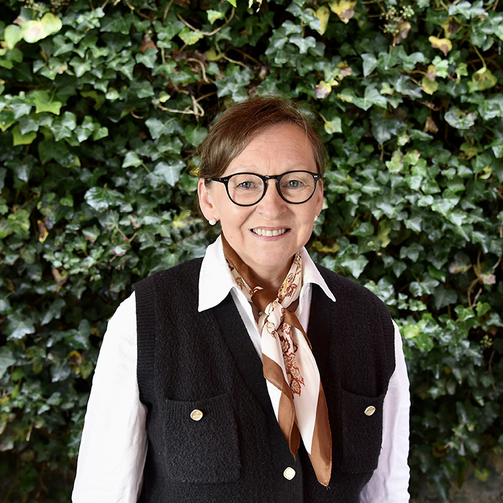 Mme Valérie WROBLEWSKI